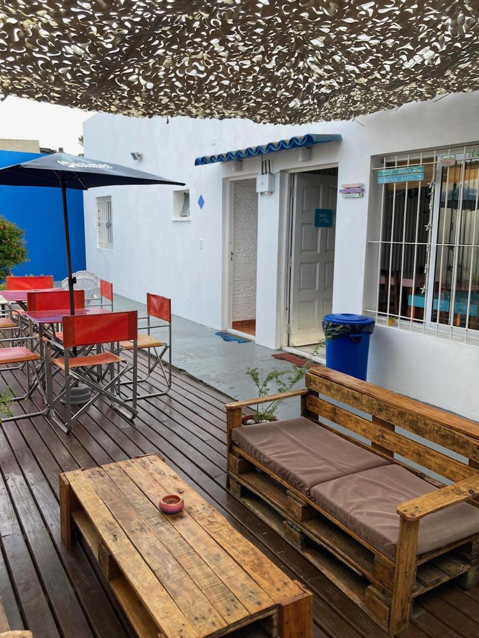 Hostel Hola Ola Villa Gesell Exterior foto